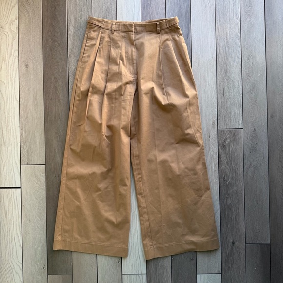 Abercrombie & Fitch Pants - Abercrombie & Fitch Tan Wide-Leg Women’s Pants Size: 27